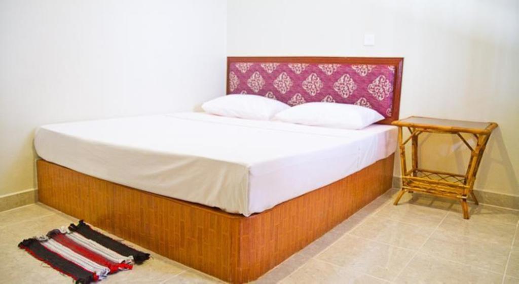 Zana Beach Guesthouse สีหนุวิลล์ ภายนอก รูปภาพ