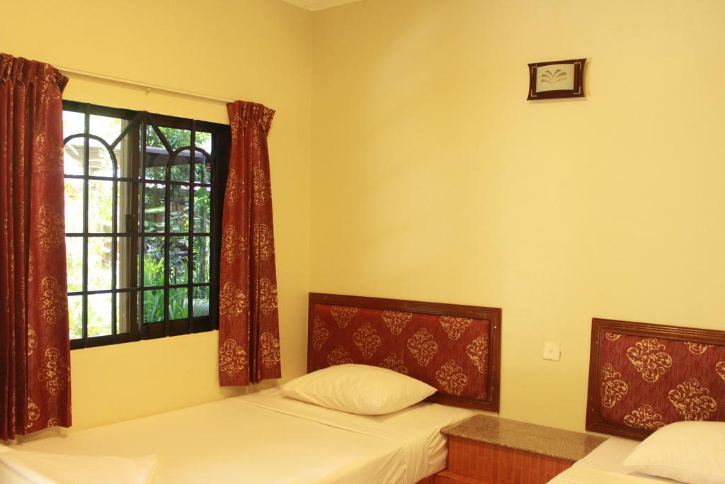 Zana Beach Guesthouse สีหนุวิลล์ ภายนอก รูปภาพ