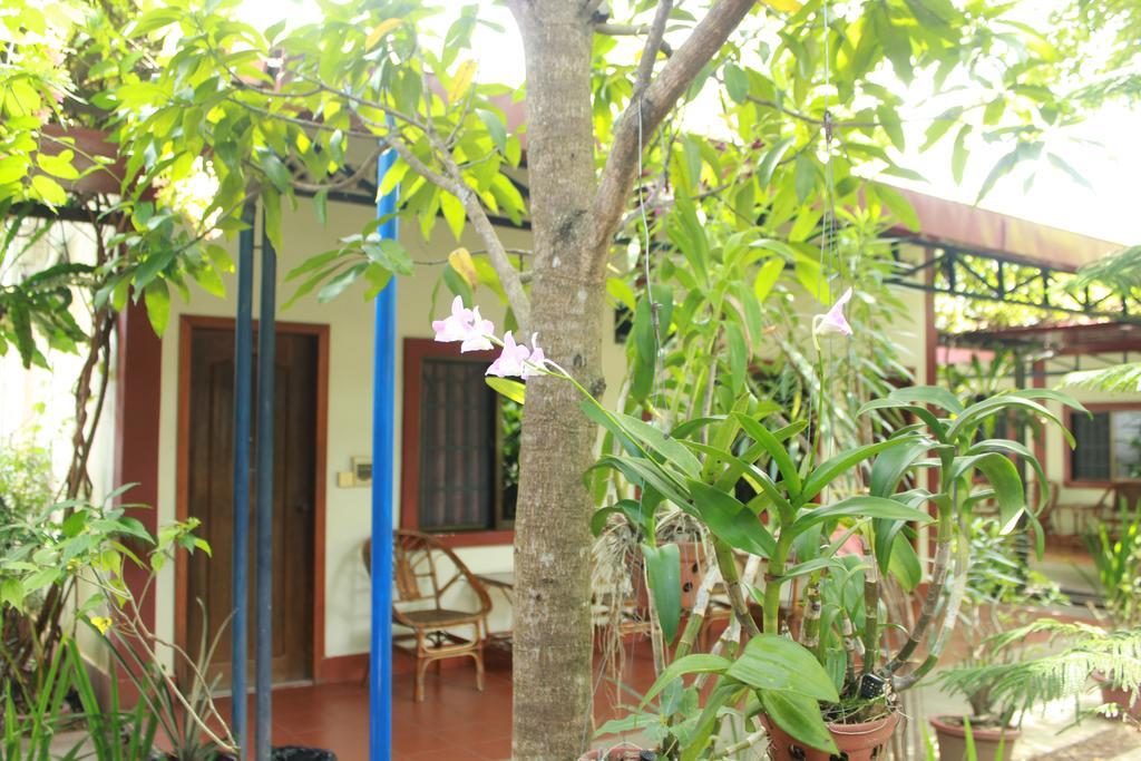 Zana Beach Guesthouse สีหนุวิลล์ ภายนอก รูปภาพ
