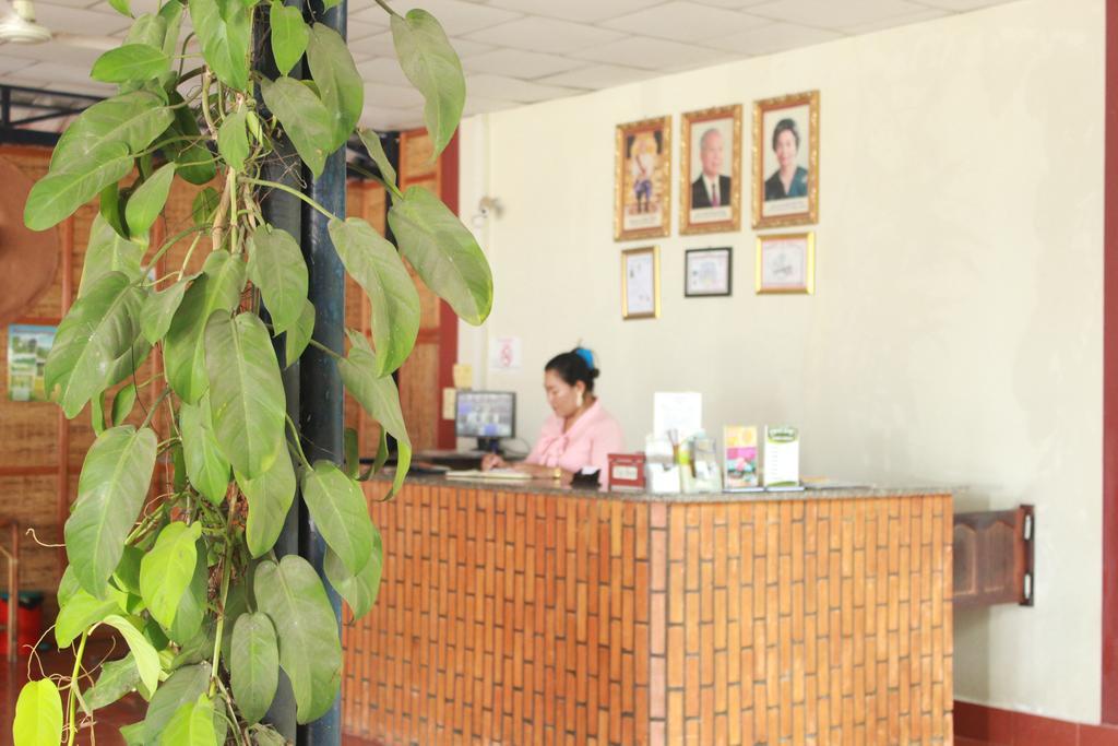 Zana Beach Guesthouse สีหนุวิลล์ ภายนอก รูปภาพ